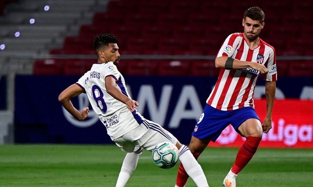Matheus, on loan by the Barça, almost scores in his debut with the Valladolid