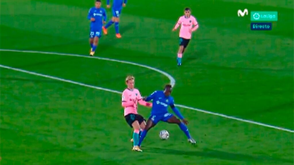 De Jong fell in the cheat of Djené: Penalty and goal of Jaime Mata