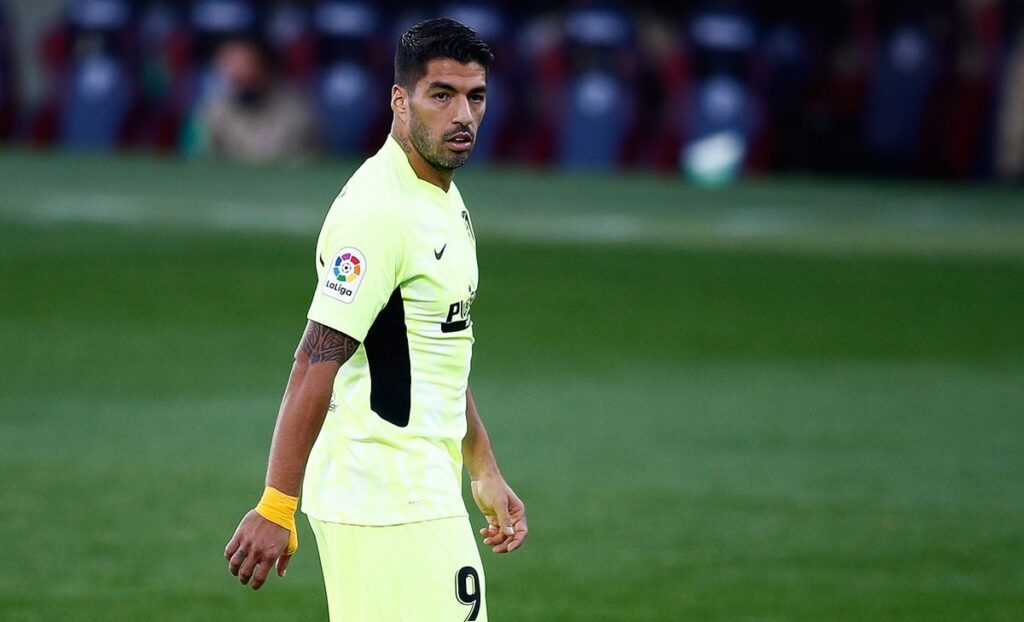 Luis Suárez was not fine: garrafal failure in his second game