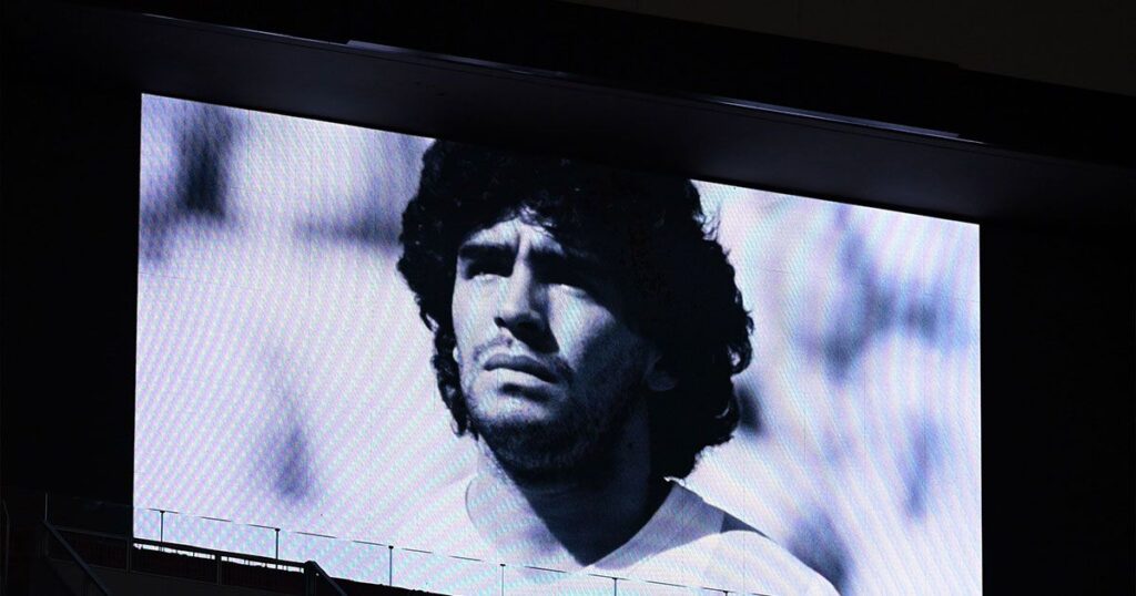 Carles Tusquets and the Barcelona regret the death of Maradona