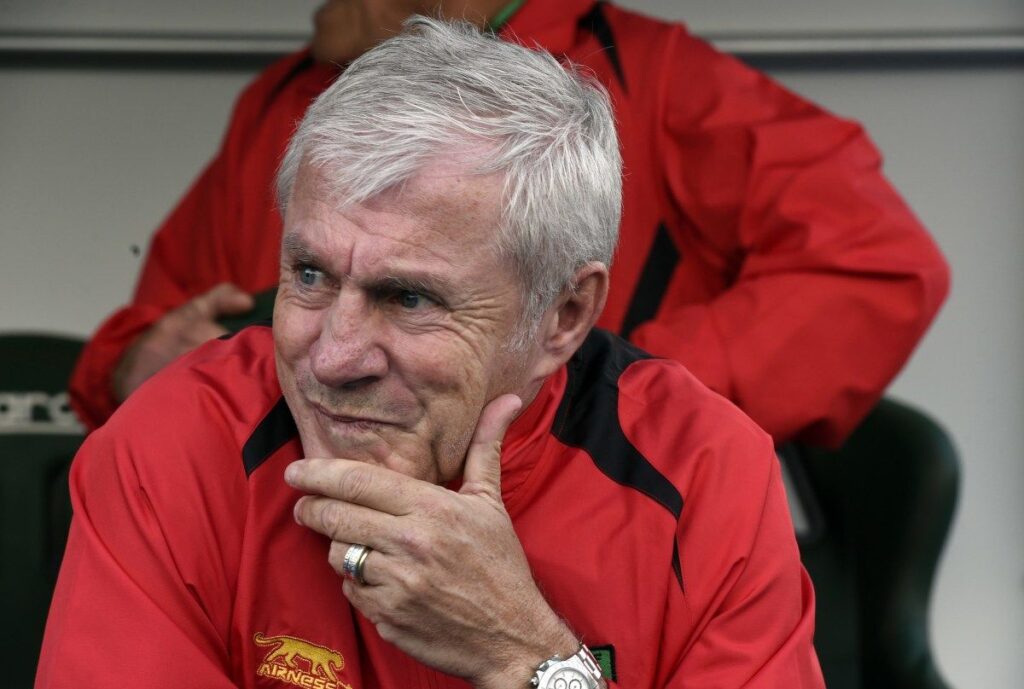 Luis Fernández: “I dont know if there is money for Messi in the PSG”