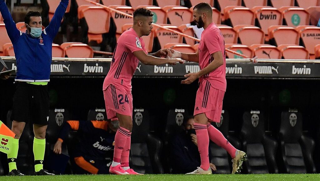 Madrid’s solution to their goal problems is to have only 2 strikers