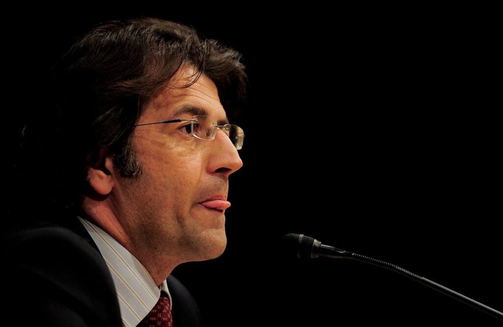 The reaction of Toni Freixa by the contract of Leo Messi