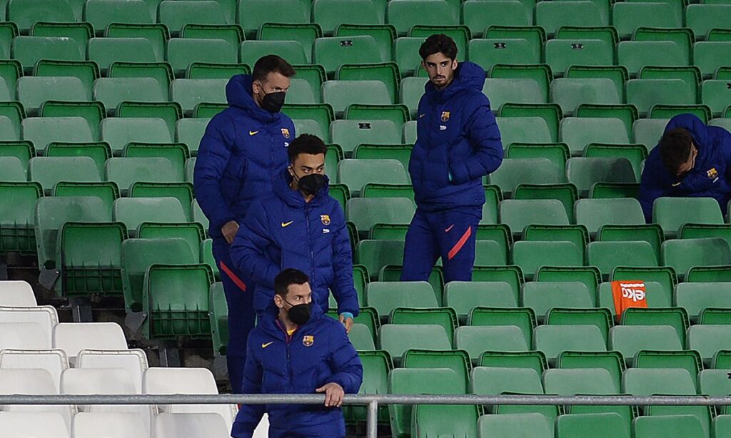 In spite of the injuries, the Barça has basic wardrobe to win titles