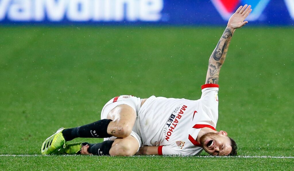 Lucas Ocampos is injured and he’s a doubt for the match against FC Barcelona