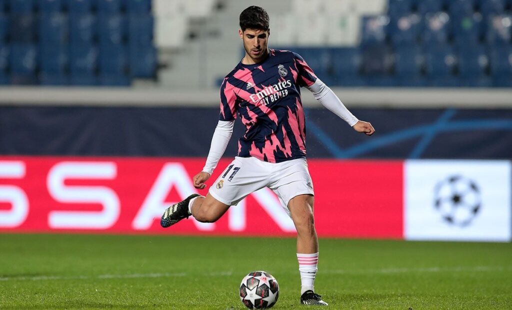 Asensio Follows without giving the step at the front that all expected