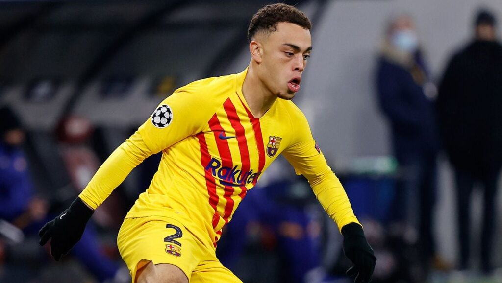 Sergiño Dest Will be in turns it European of United States