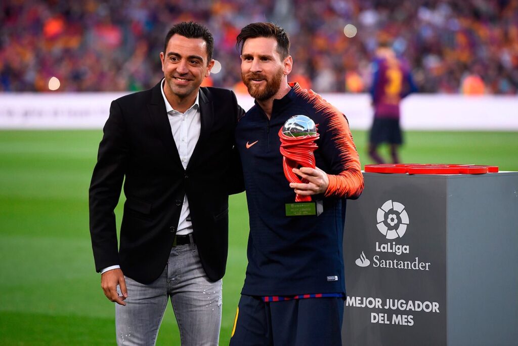 Xavi, happy for Leo Messi and his records in Barça
