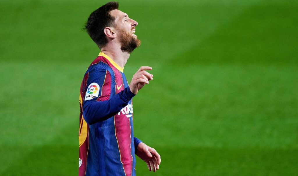 Messi could lose the classical with a yellow in front of the Valladolid…And the possibility exists!