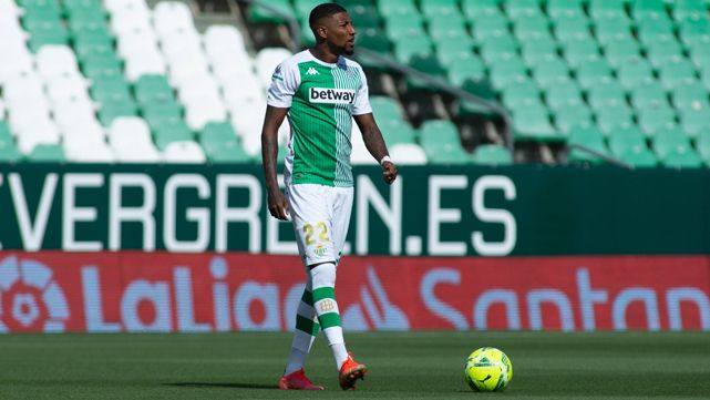 Emerson, the side that will look for to substitute to the missed Dani Alves in the Barça