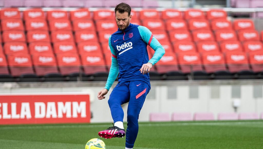 Neto will say goodbye to Barça in Eibar thanks to Ter Stegen’s ‘KO’