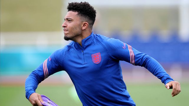 By this ‘paste’, Jadon Sancho already would have foot and half in the Manchester United