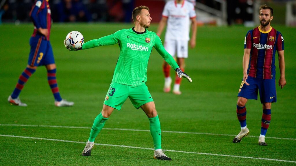 This Cameroonian goalkeeper aims to substitute to Net in the Barça