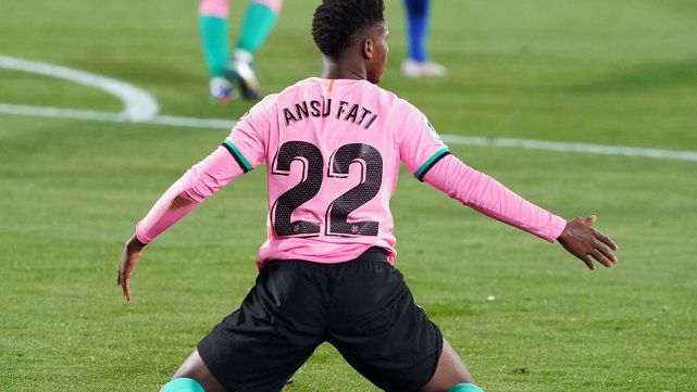 Ansu Fati Is arropado by all while it surpasses his agónica injury