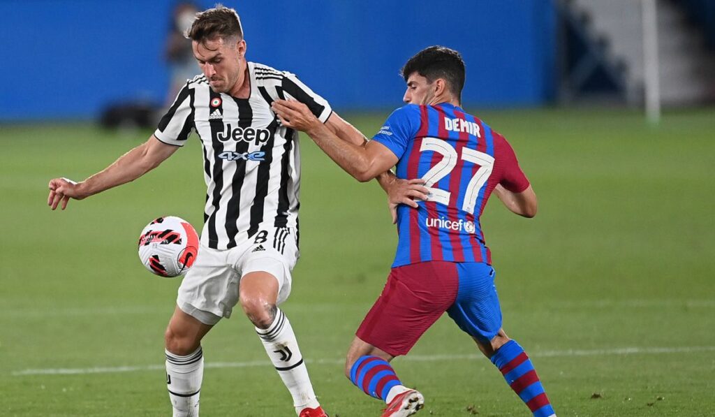 Exultant! Yusuf Reinforces his candidature to the first team with a partidazo