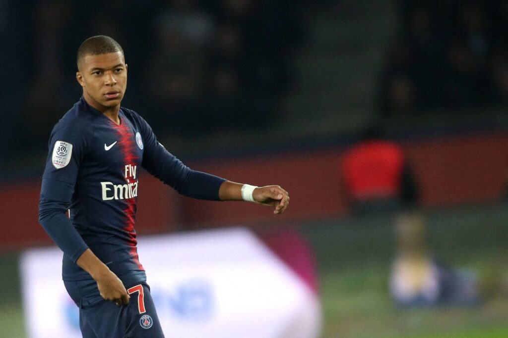 The PSG defeats to the Brest without Messi and with Mbappé