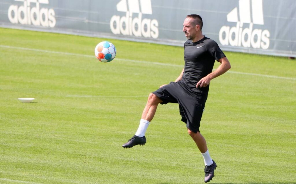 Like this it would form the XI ideal of the free agents finalised the market of signings