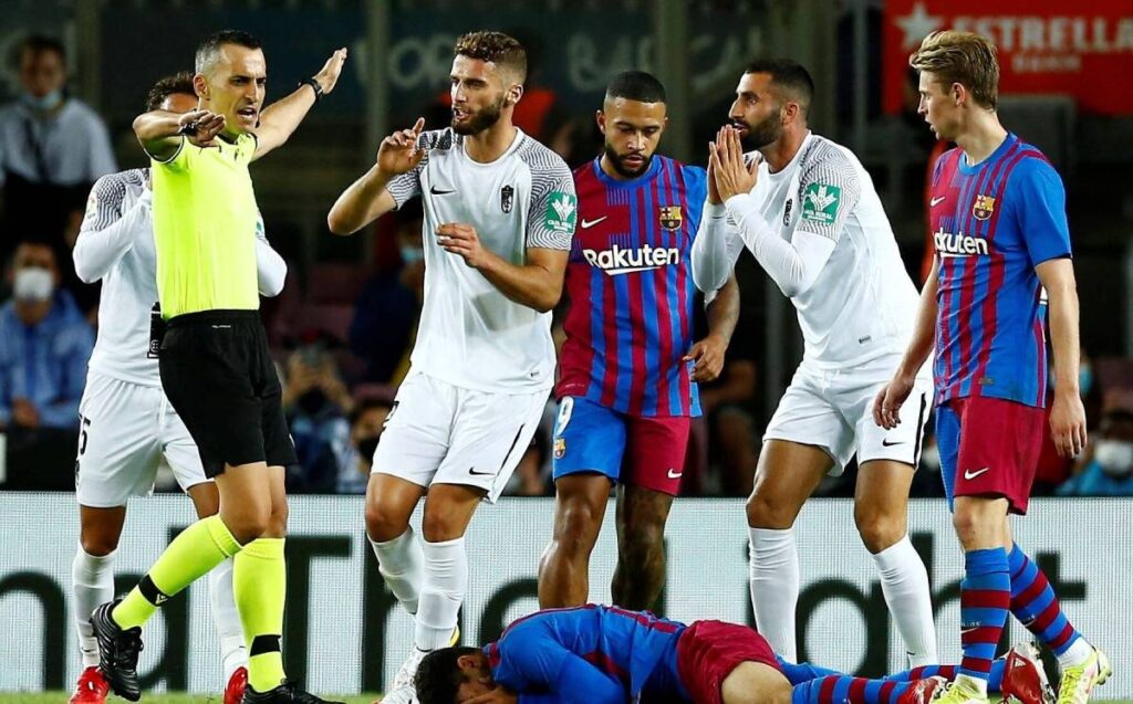 Jaime Latre, in the centre of the controversy after the Barça-Granada