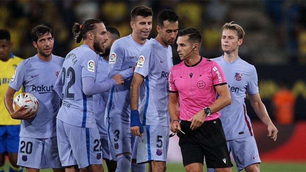 Barça players, sunk after the draw against Cádiz