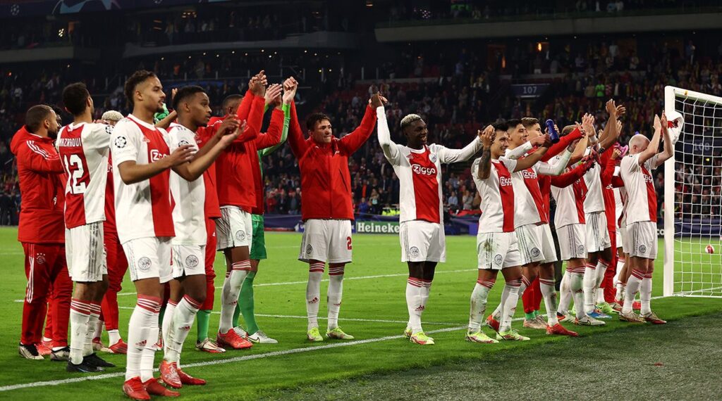 Ten Hag’s Ajax, a mirror of what Xavi’s new Barça has to be