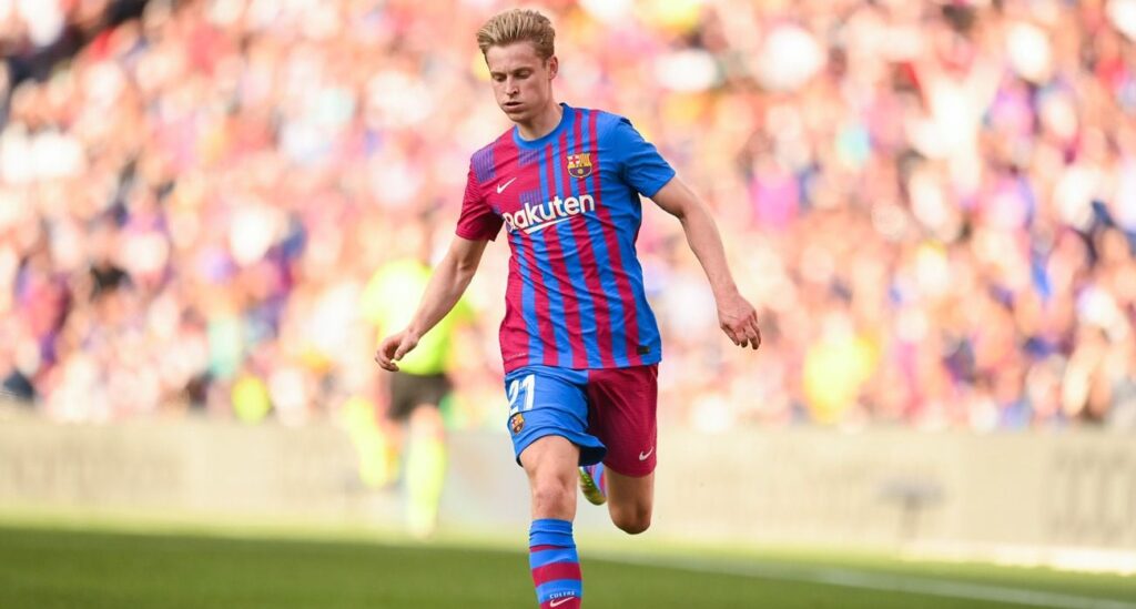 Frenkie de Jong has to continue being ‘untouchable’ for Barça