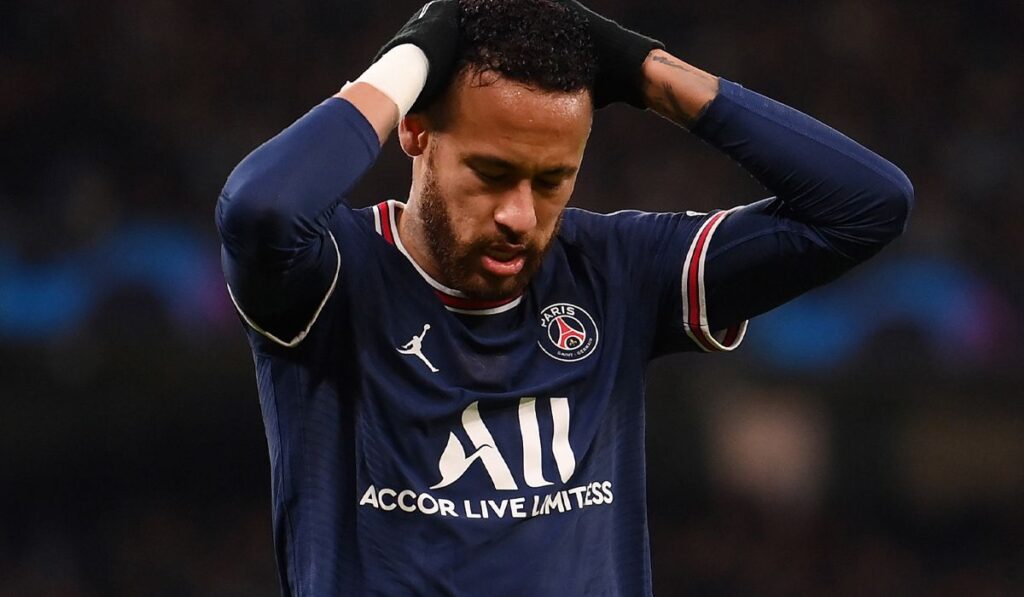 The defeat of the PSG in front of the City sharpens the criticisms and the rumours