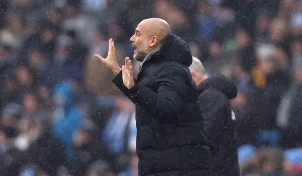 Guardiola enfila Followed 10 victories in Premier and aims to champion