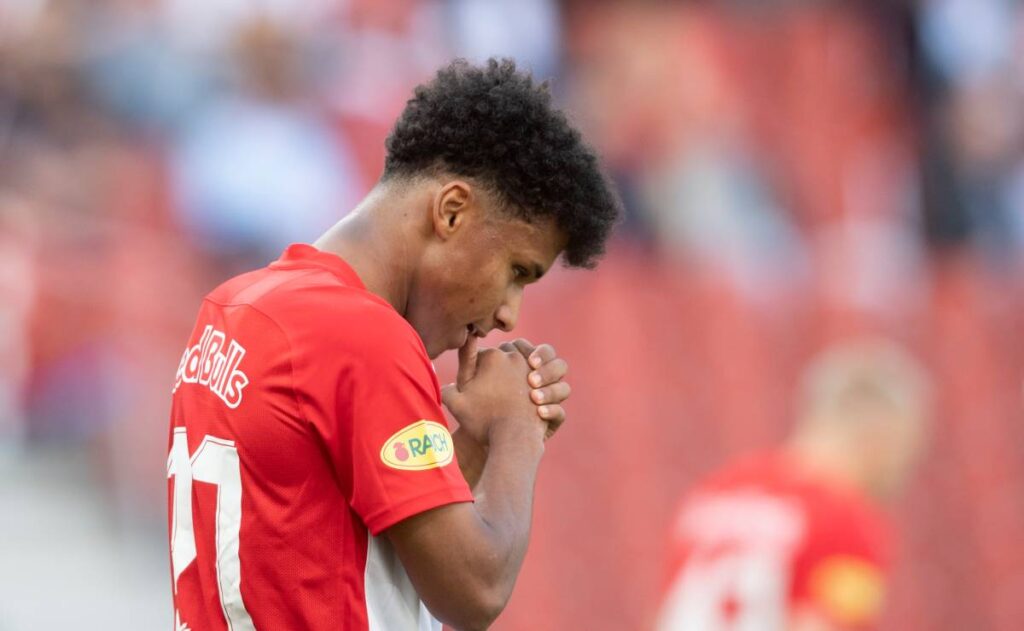 The message of Adeyemi that warns to his beaux: “I Want to go to a top club”