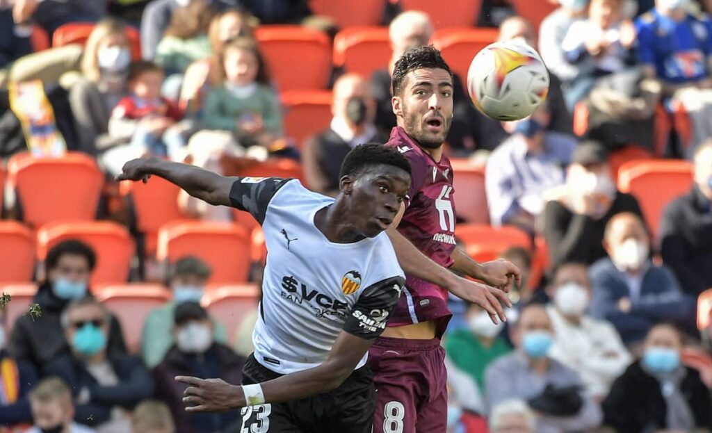 Barça faces an old acquaintance during their visit to Valencia