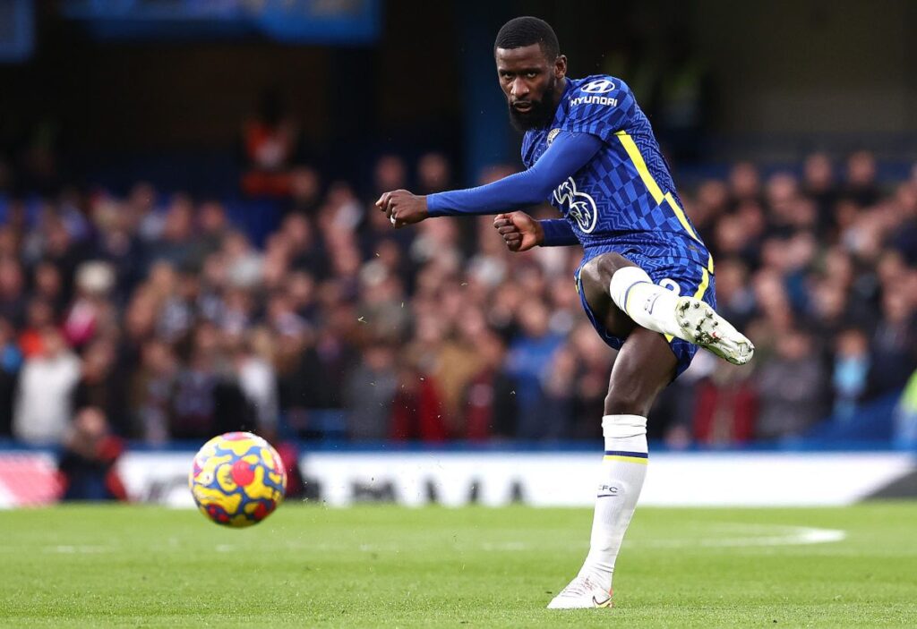 Antonio Rüdiger knocks again at the door of Madrid