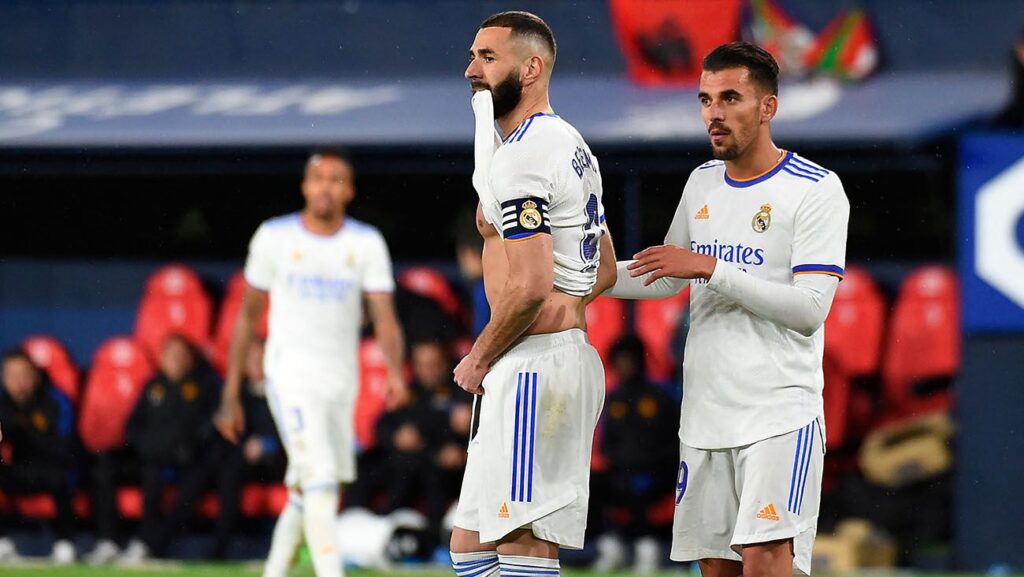 Benzema missed two new penalties called for Real Madrid
