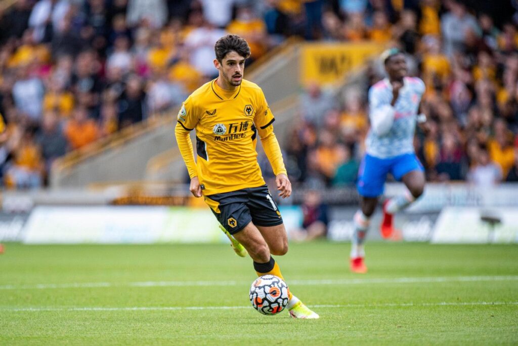 Wolverhampton officially says goodbye to Trincao