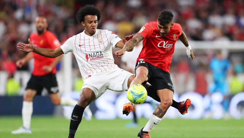 Koundé becomes the 8th player to swap Seville for Barcelona