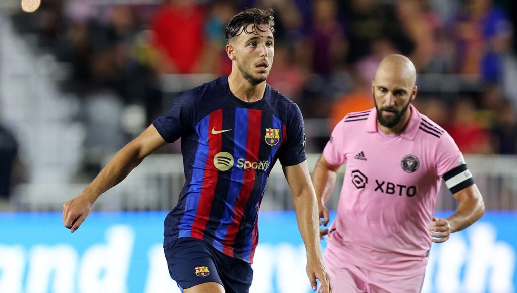 The tough decision that Xavi will have to make with Barça’s midfield