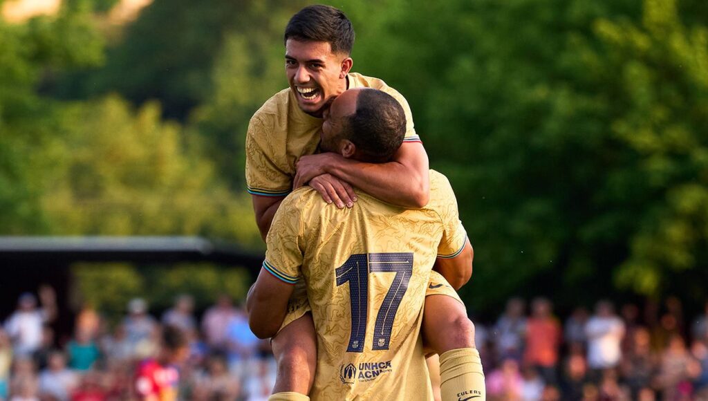 Ilias knocks on the door of the first team with a stellar performance with Barça B