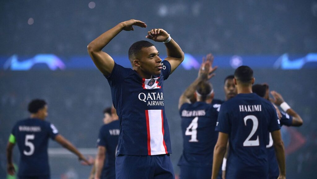 Mbappé rescues PSG against Juventus with a brace (2-1)
