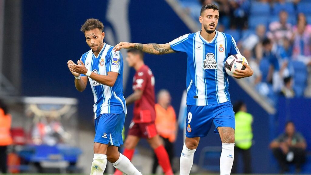 This is how it went for the former Barça: Braithwaite returned to ‘wet’ and Nico got into his own