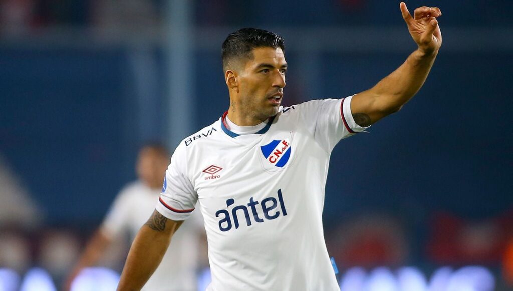Sevilla know nothing about the possible arrival of Luis Suárez