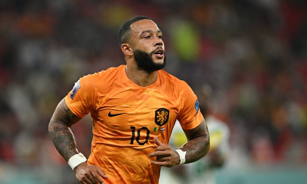 The United tightens to carry  to Memphis Depay