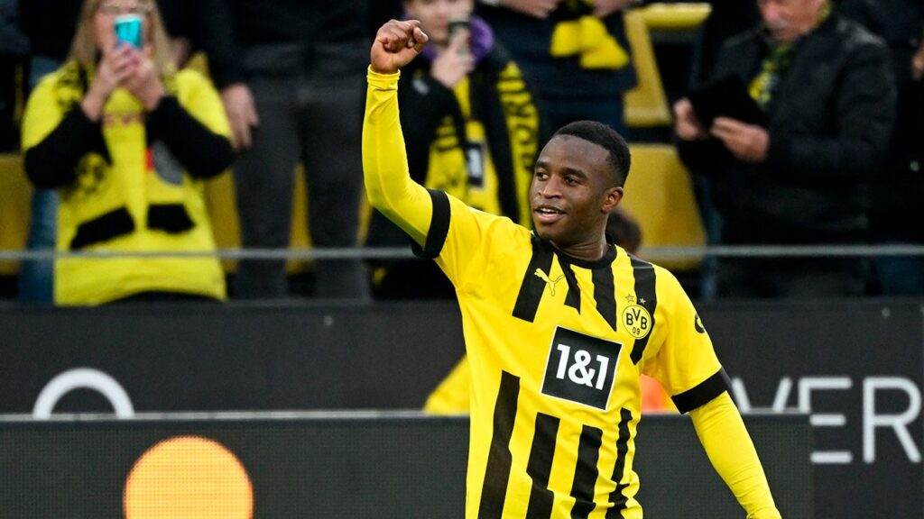 A Bayern legend makes it clear that Moukoko must reject Barça