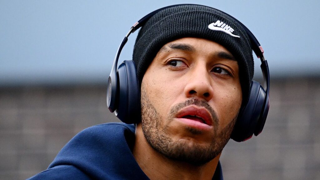 Aubameyang will push to convince Barça to bring him back