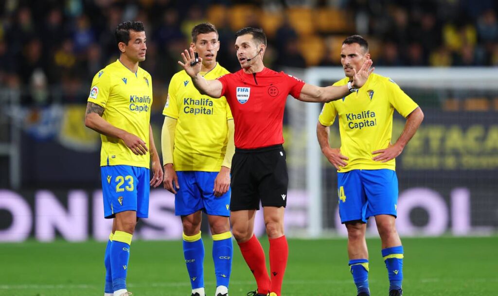 Miracle! The referees recognize a flagrant ruling against Cádiz and confirm measures