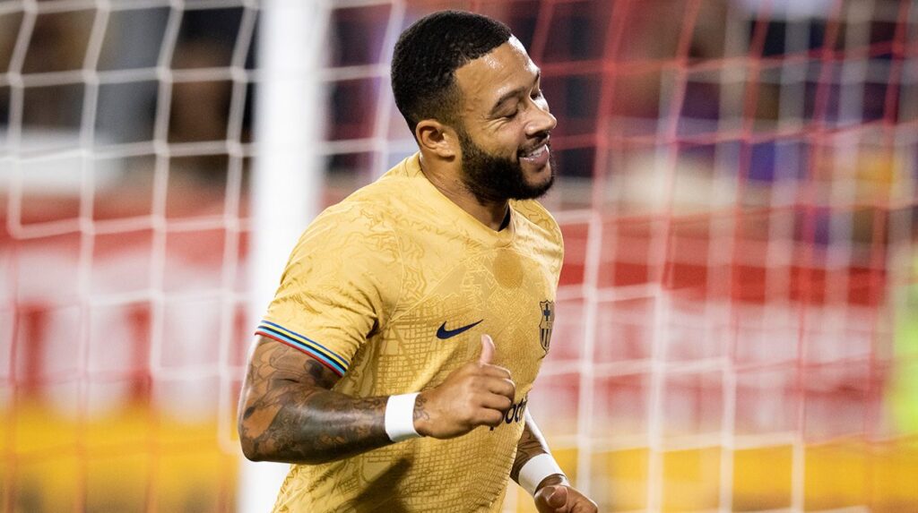 From indisputable to discarded: This has been the stage of Memphis in Barça