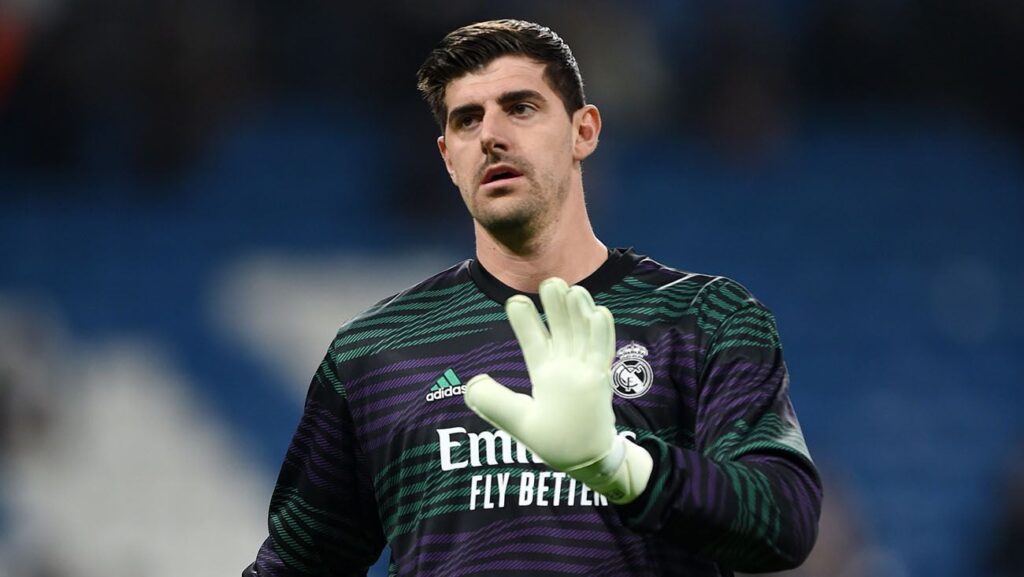 Courtois harshly criticizes the Osasuna fans for their insults to Vinicius
