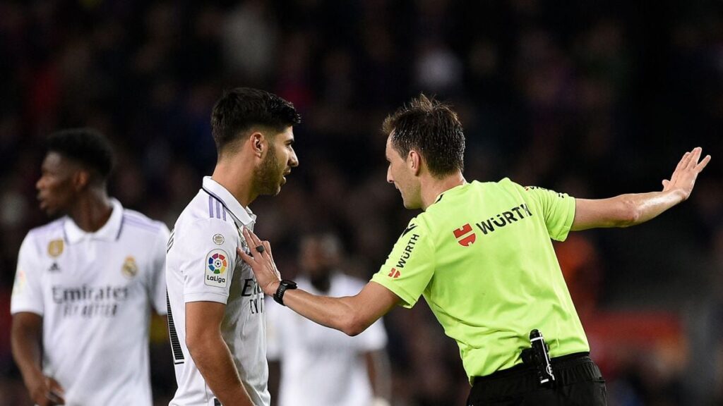 The VAR saved Barça from defeat by canceling a goal from Asensio