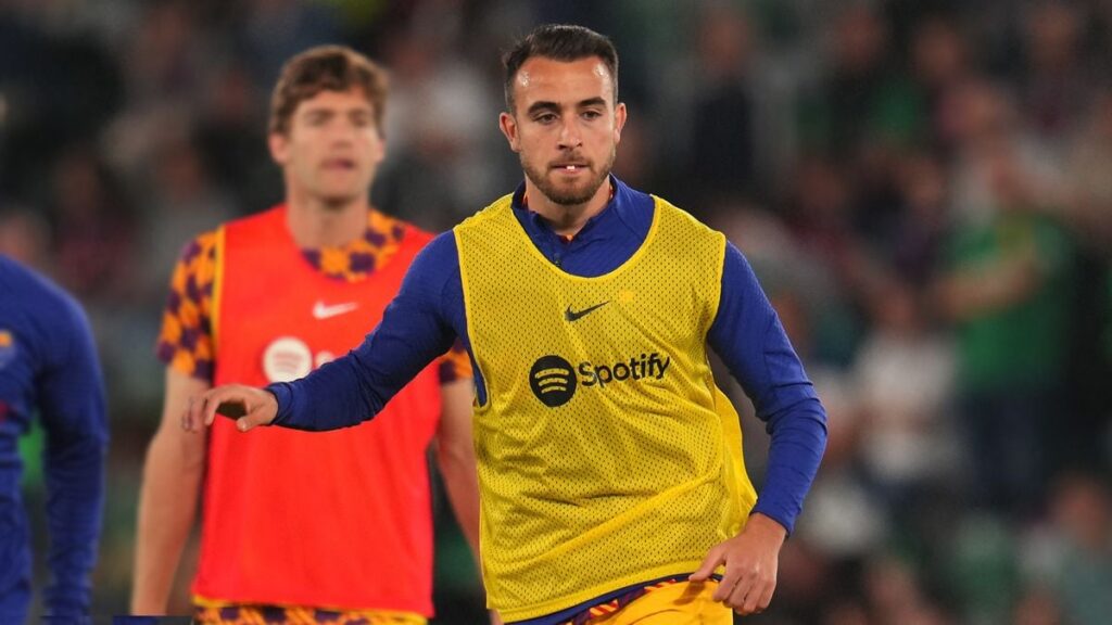 Remarkable high for Eric García in his first experience as a midfielder at Barça