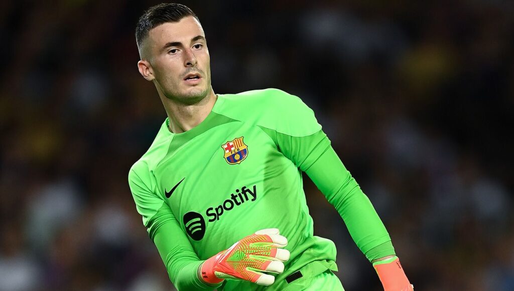 OFFICIAL: Iñaki Peña renews with FC Barcelona until 2026