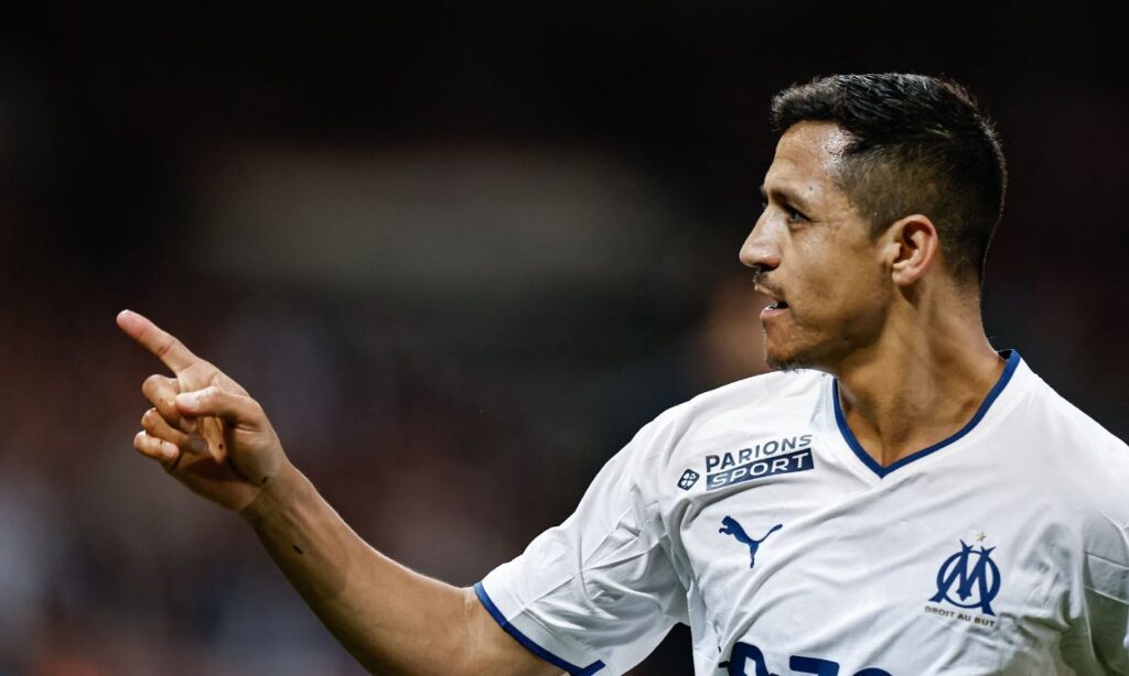 Alexis Sánchez could be the ‘free’ reinforcement for the Barça forward