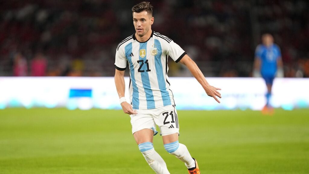 Lenglet and Kessié could bring Lo Celso to Barça