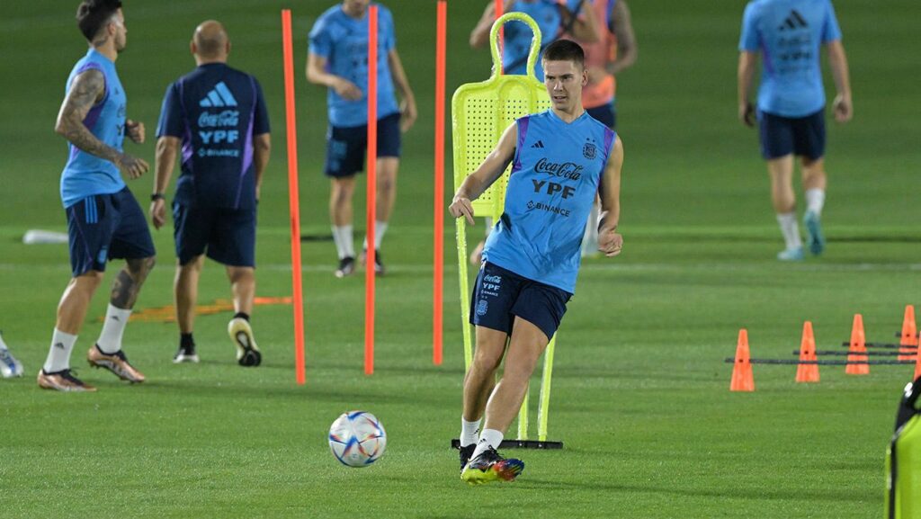 Foyth, from being the great objective of Barça to being completely ruled out